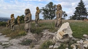 Половецькі баби-Історія в школі