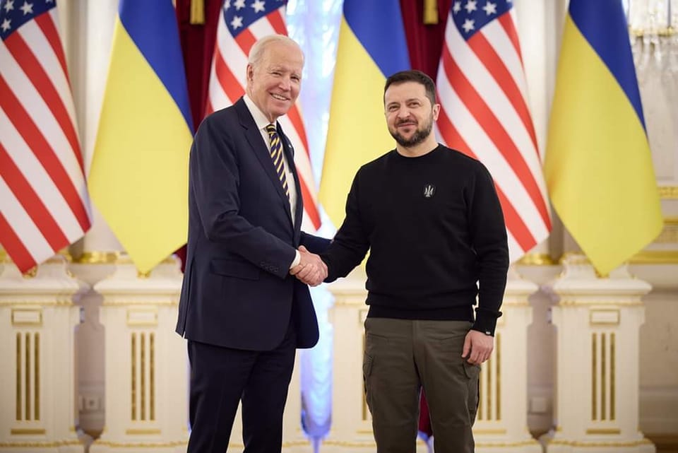 President Joe Biden, welcome to Kyiv! Your visit is an extremely important sign of support for all Ukrainians. 🇺🇦🇺🇸
Володимир Зеленський