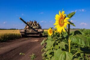 Воїни-оборонці всієї України із 3 окрема танкова Залізна бригада від російських окупантів завжди на захисті українського народу та його свободи та волі!