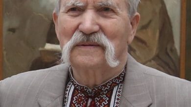 Левко Григорович Лук'яненко